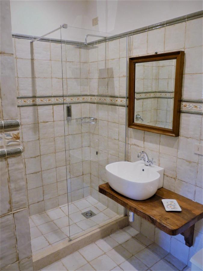 Casale Le Orme Bed & Breakfast Тоди Екстериор снимка